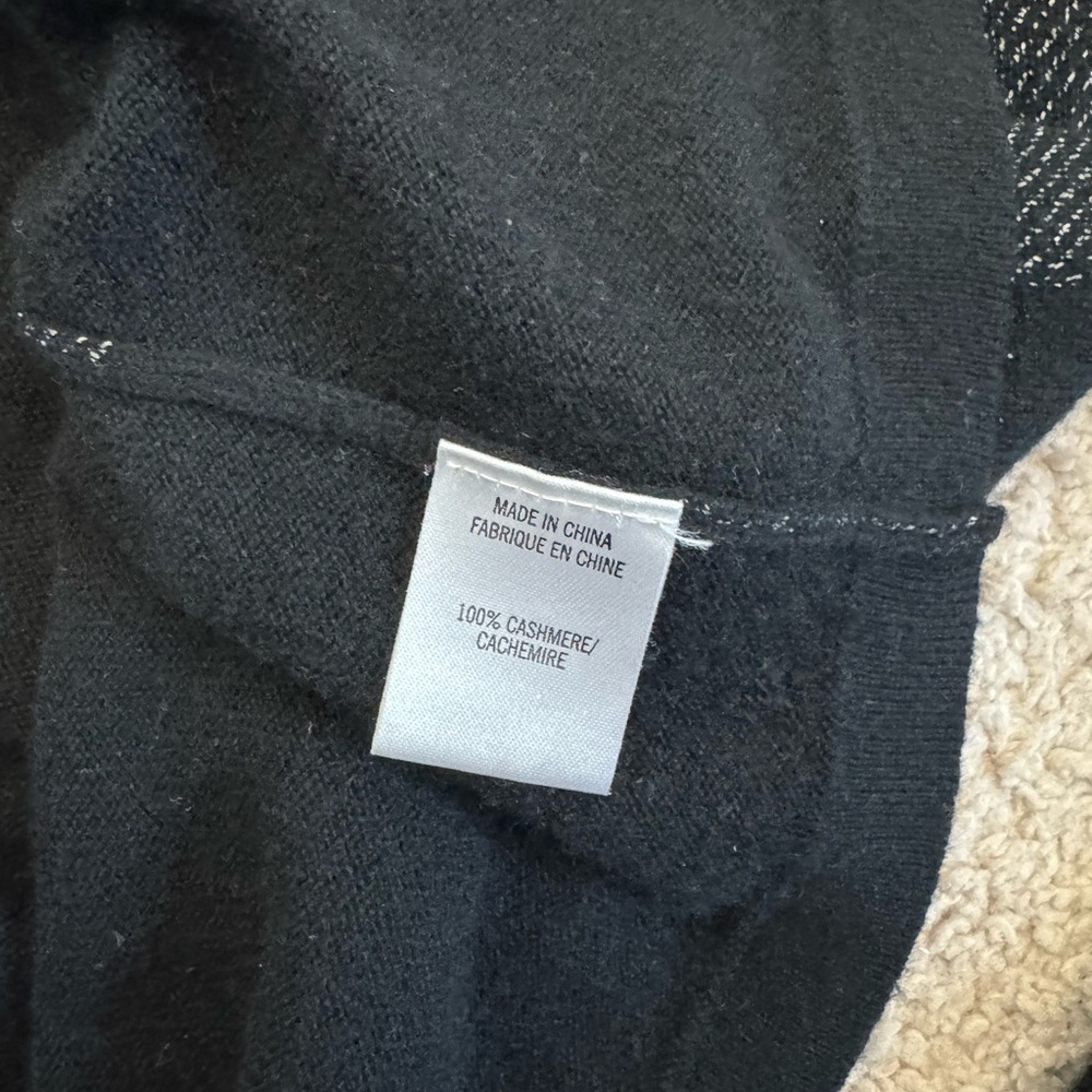 Theory Women’s‎ Black Checkered Cashmere Sweater Size Small - Picture 5 of 9